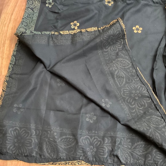 Black&Gold light caftan tunic XL 39-42 bust - Picture 12 of 12